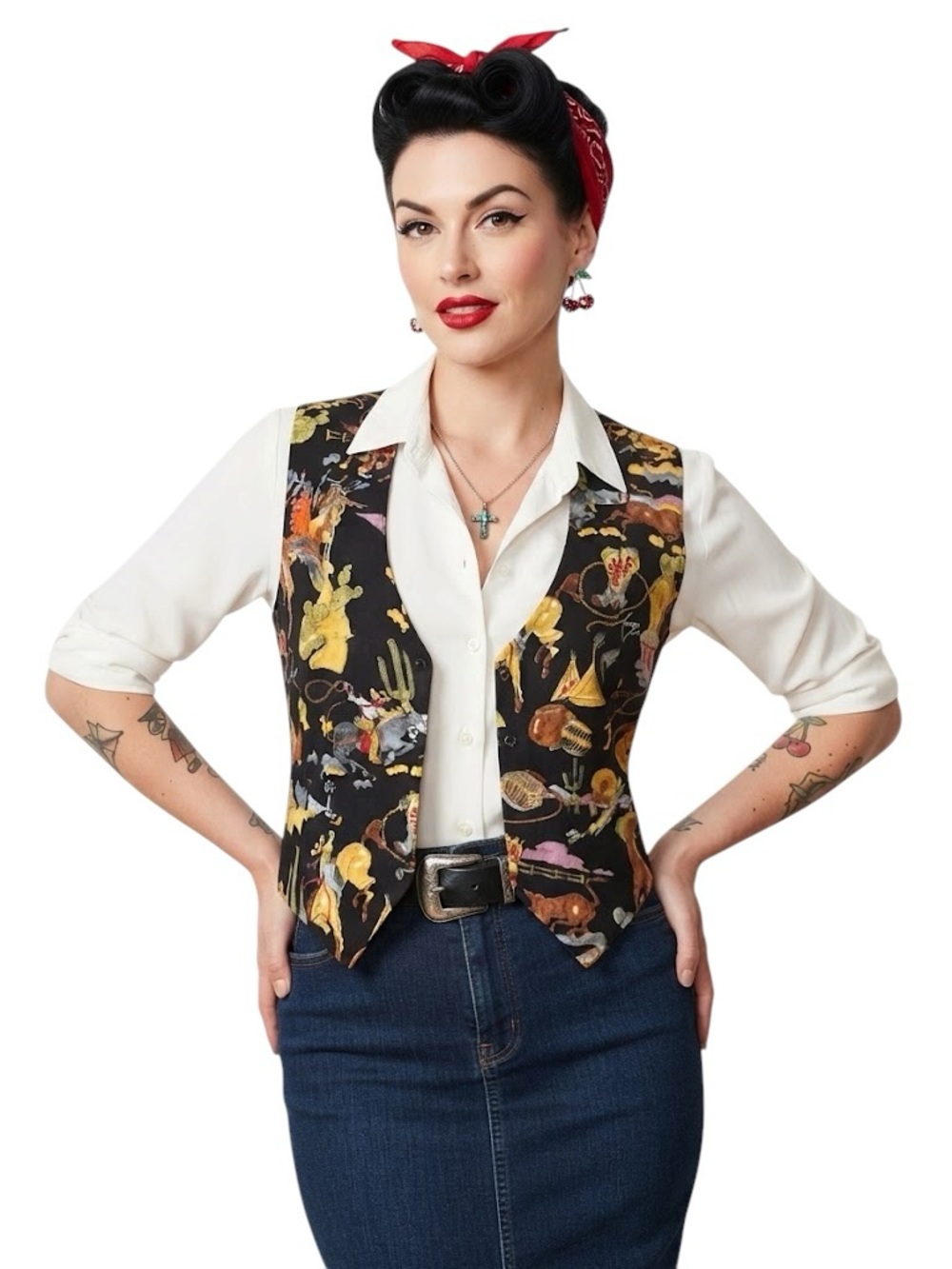 Vintage 90s Western Print Button Front Vest in Black and Gold